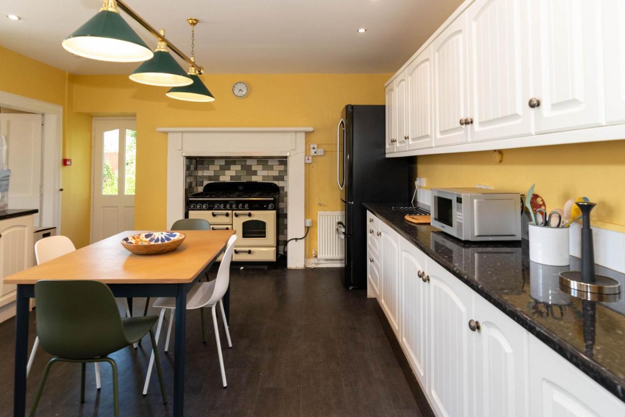 Rosebank House Blairgowrie - Sleeps 12, Games Rooms, Ev Point, Pets Welcome 블래어고리 외부 사진