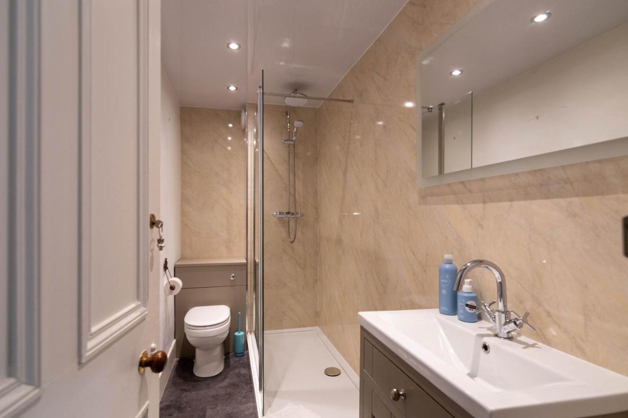 Rosebank House Blairgowrie - Sleeps 12, Games Rooms, Ev Point, Pets Welcome 블래어고리 외부 사진
