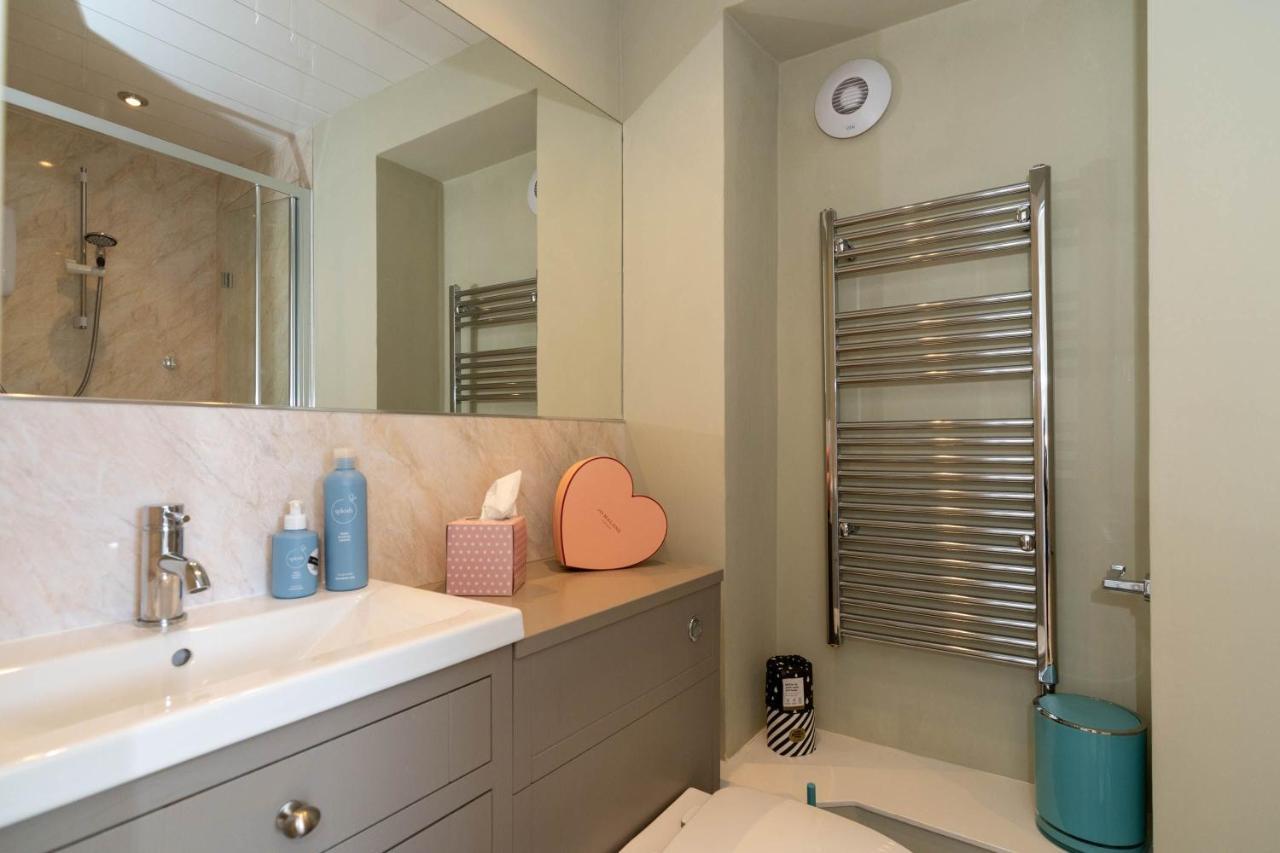 Rosebank House Blairgowrie - Sleeps 12, Games Rooms, Ev Point, Pets Welcome 블래어고리 외부 사진